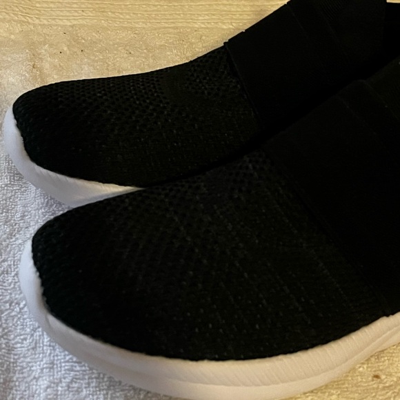 Athletic Works Shoes Sz 10.5 - Picture 7 of 13